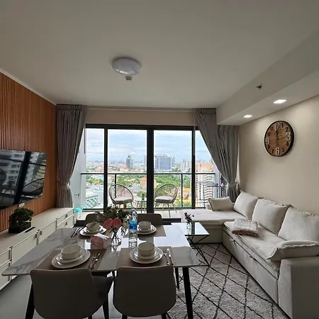 Apartment Zire Wongamat
