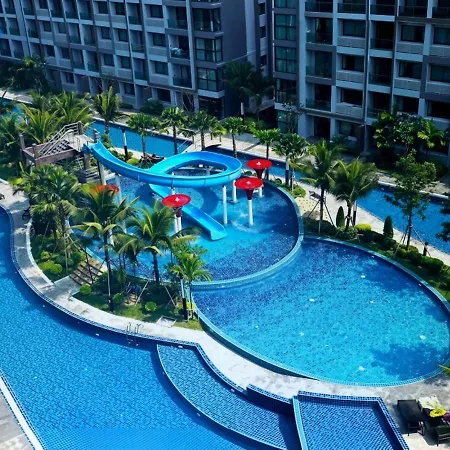 泰式风格水系森林公寓dusit Grand Park * Pattaya