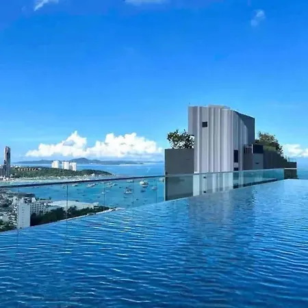 Sea View 2 Bed Excellent Location Pattaya