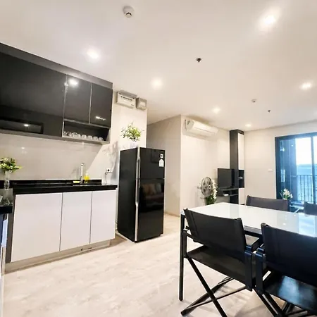 Apartment Sea View 2 Bed Location *