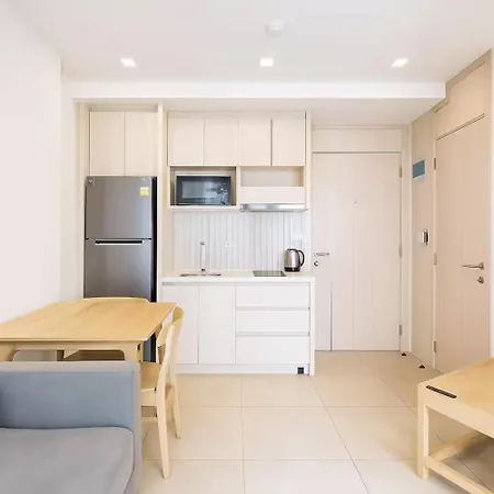 Apartment Olympus Garden Pool View Pattaya