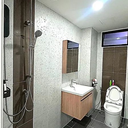 Boutiqueroomrental F3 *