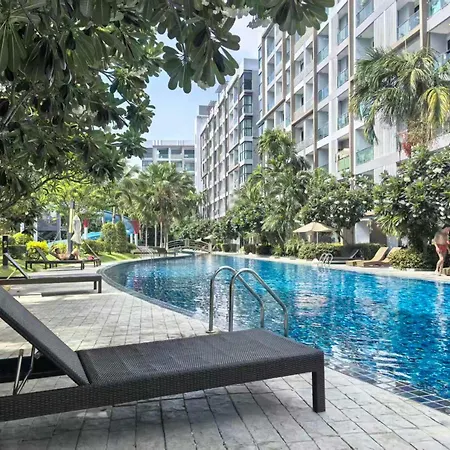 泰式风格水系森林公寓dusit Grand Park * Pattaya
