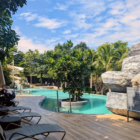Apartment Unixx Seaview Pattaya
