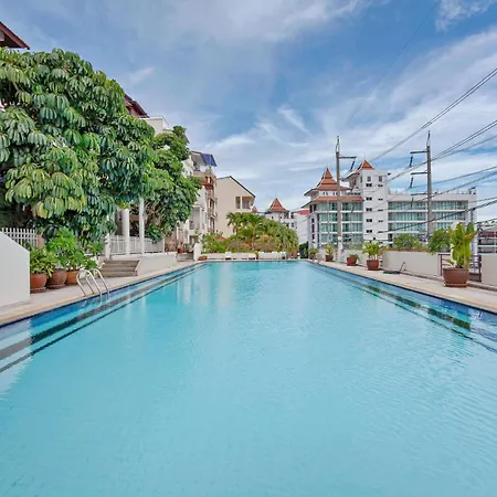 Pratumnak Hill Penthouse 2br Sea View Apartment Pattaya