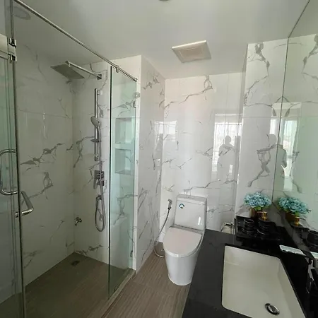 The Panora - Washing Machine Apartment *