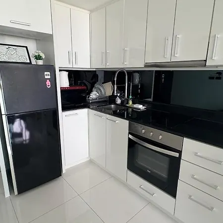 Sky - Sea View One Bedroom Jomtien Included *