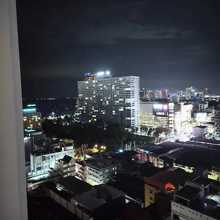 The Base Sea View 18 *