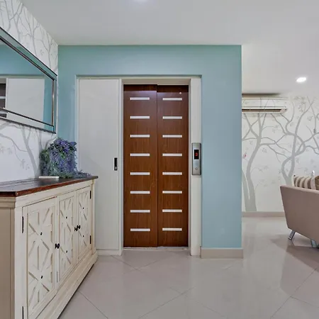 Pratumnak Hill Penthouse 2br Sea View Apartment