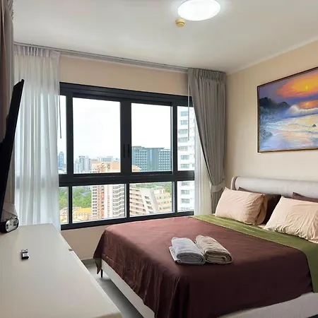 Zire Wongamat Apartment *