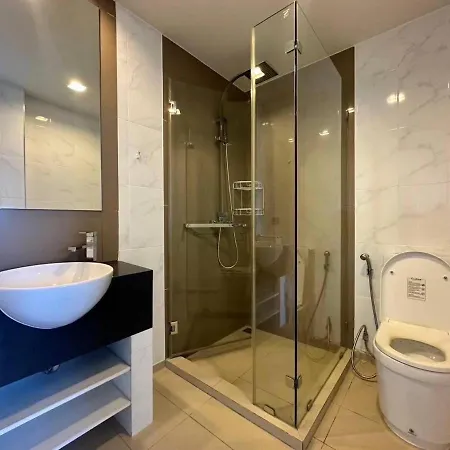 Apartment High Floor 2br Sea View Prime Location *