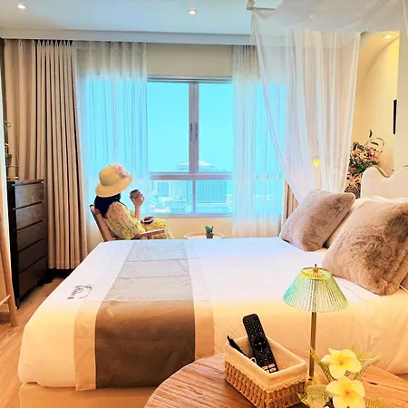 Apartment 市中心豪华海景落日公寓 高端泰式柚木家具 近terminal 21 Wongamat海滩 *
