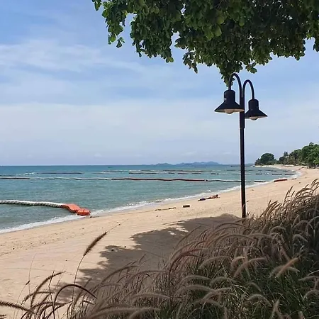 Zire Wongamat Apartment Pattaya