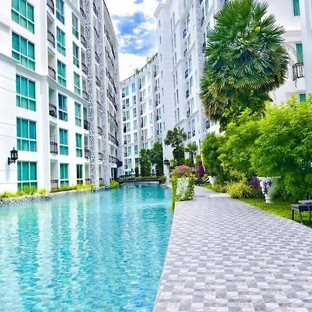 Olympus Garden Pool View * Pattaya