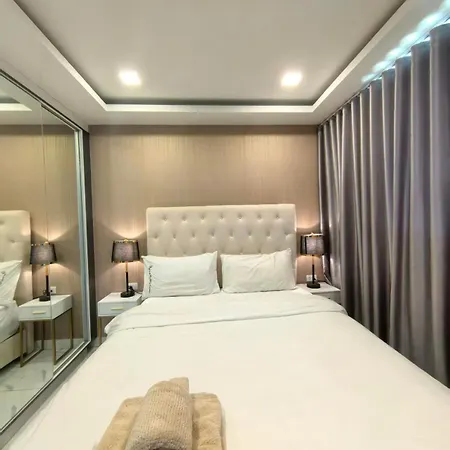 Apartment 市中心高端公寓arcadia Millennium Tower