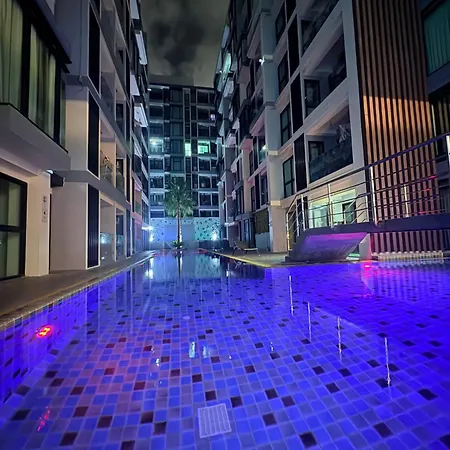 двухкомнатная на пратамнаке Apartment *