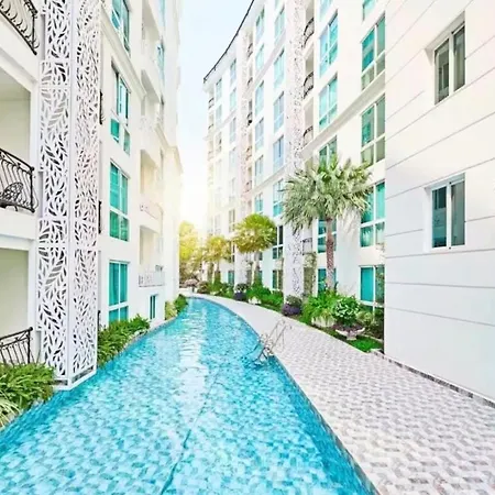 Olympus Garden Pool View * Pattaya