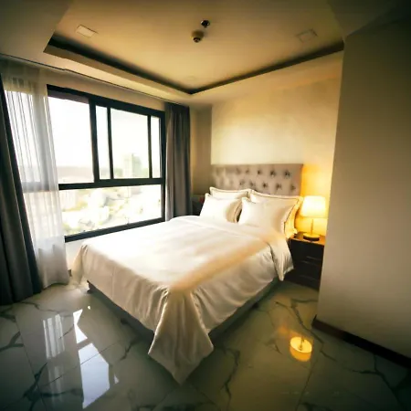 市中心高端公寓arcadia Millennium Tower * Pattaya