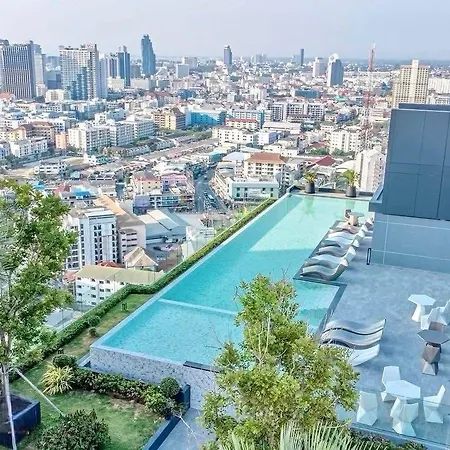 Arcadia Millennium Tower Apartment Pattaya