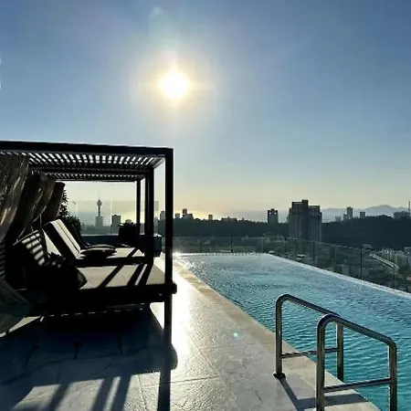 Arcadia Millennium Tower Apartment Pattaya