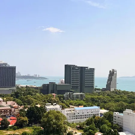 市中心豪华海景落日公寓 高端泰式柚木家具 近terminal 21 Wongamat海滩 Apartment *