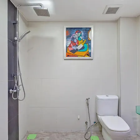 Pratumnak Hill Penthouse 2br Sea View Apartment Pattaya