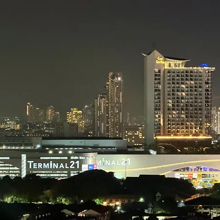 市中心豪华海景落日公寓 高端泰式柚木家具 近terminal 21 Wongamat海滩 Pattaya
