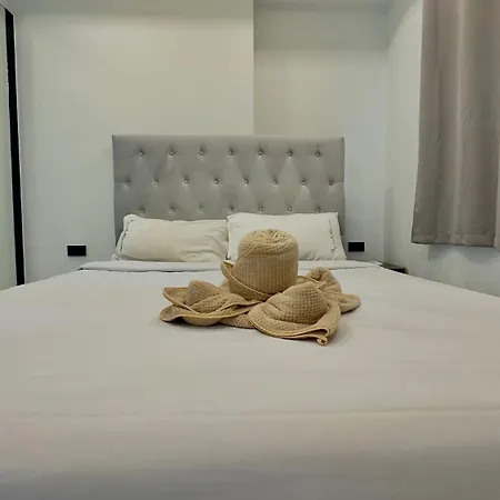 Arcadia Millennium Tower Apartment *
