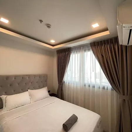 Arcadia Millennium Tower Apartment