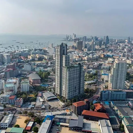 市中心高端公寓arcadia Millennium Tower * Pattaya