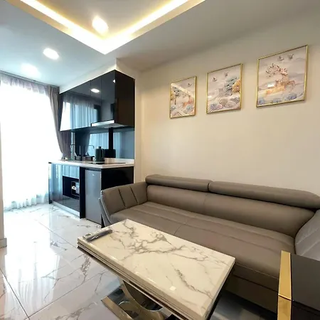 Arcadia Millennium Tower * Pattaya