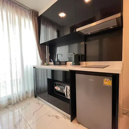 Arcadia Millennium Tower Apartment