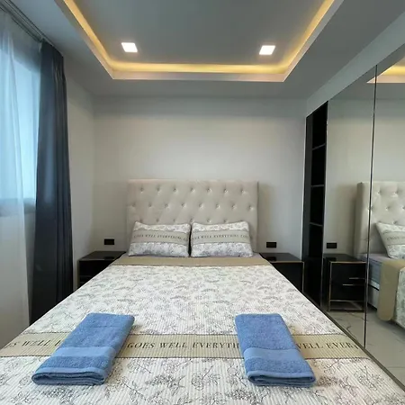 Apartment Arcadia Millennium Tower Pattaya