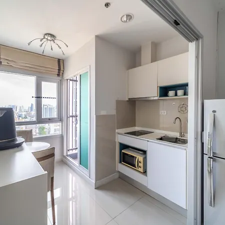 Apartment Muxa 市中心海景公寓 无边泳池近海滩 Pattaya