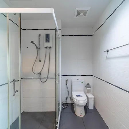 Muxa 市中心海景公寓 无边泳池近海滩 Apartment *