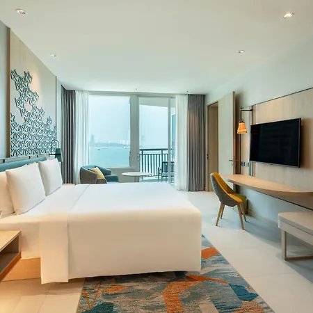 By Ihg