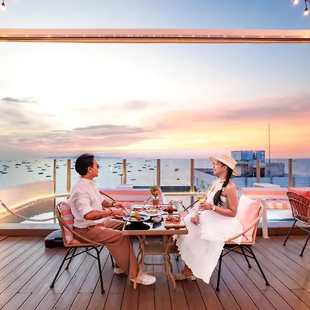 พัทยาซีวิว - Sha Extra 4* Pattaya
