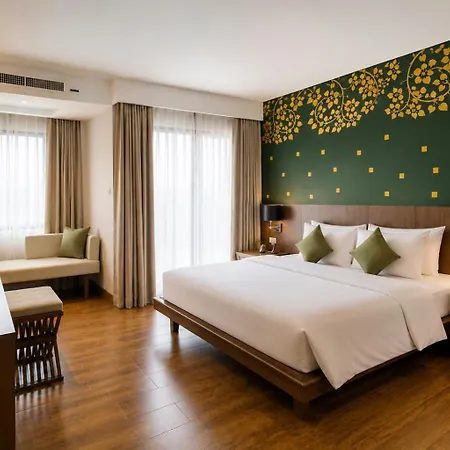 เทวัญ จอมเทียน พัทยา โรงแรม 4*