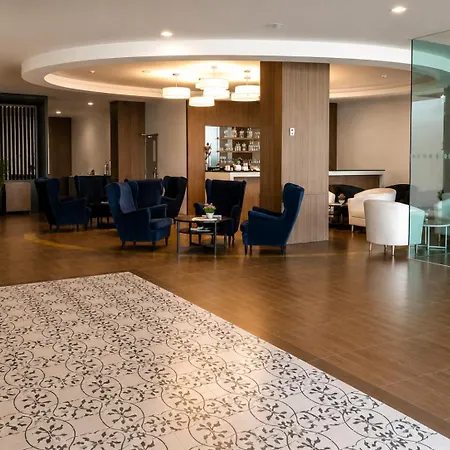 โรงแรม เทวัญ จอมเทียน พัทยา