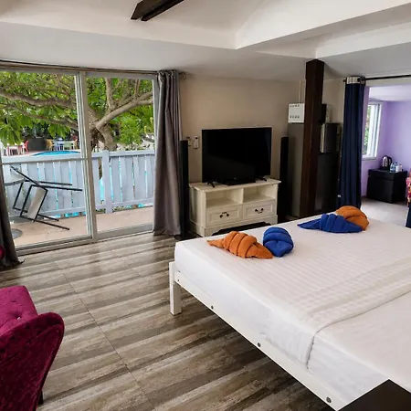 Hotel Momento 3*