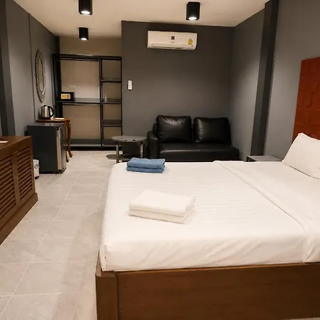Momento Hotel 3*