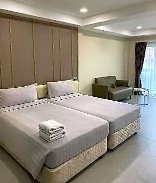 Hotel The Shade 3*