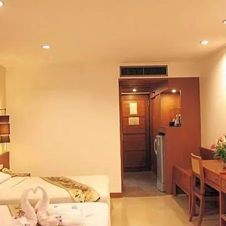 โรงแรม รายัล ทวินส์ พาเลซ Pattaya