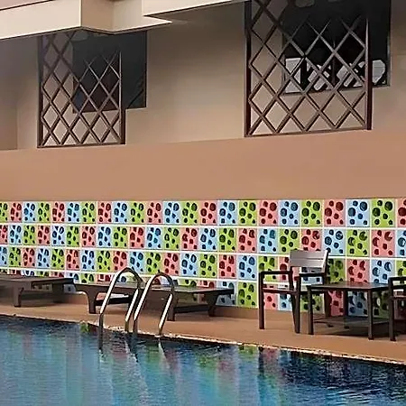 โรงแรม ซันวิว เพลส Pattaya