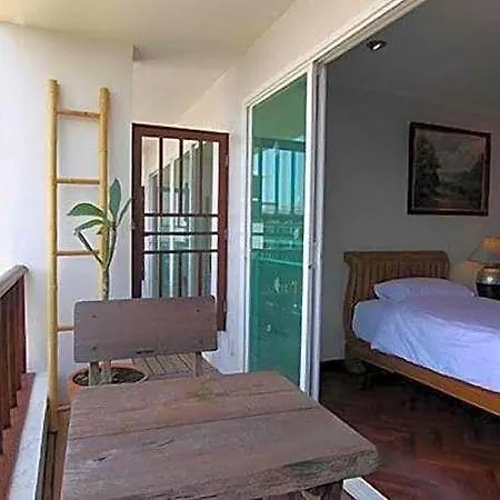 Hotel Chada Thai House