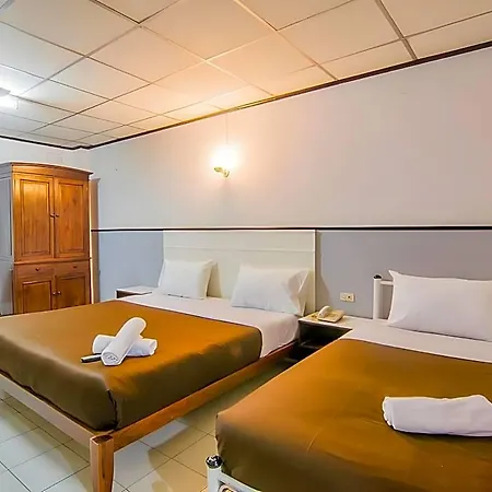 Sutus Court 4 Hotel Pattaya