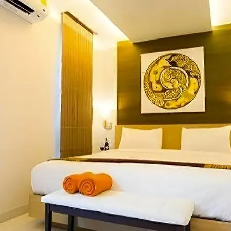 P72 โรงแรม 2*