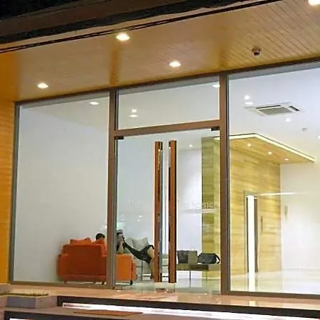 โรงแรม The Scenery 3*