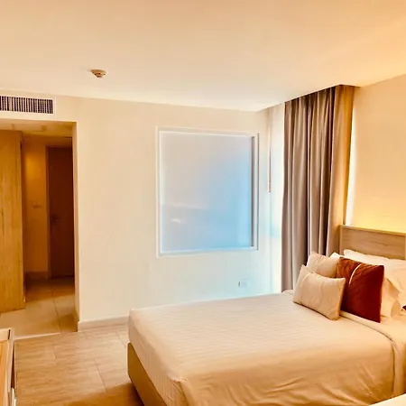 พัทยาซีวิว - Sha Extra โรงแรม Pattaya