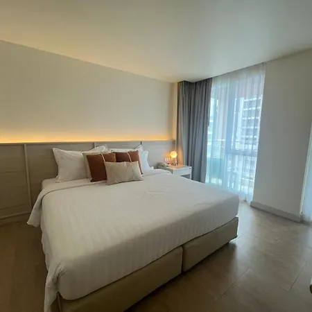 พัทยาซีวิว - Sha Extra 4* Pattaya
